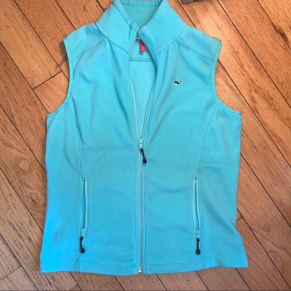 Vineyard Vines Vest Size small
